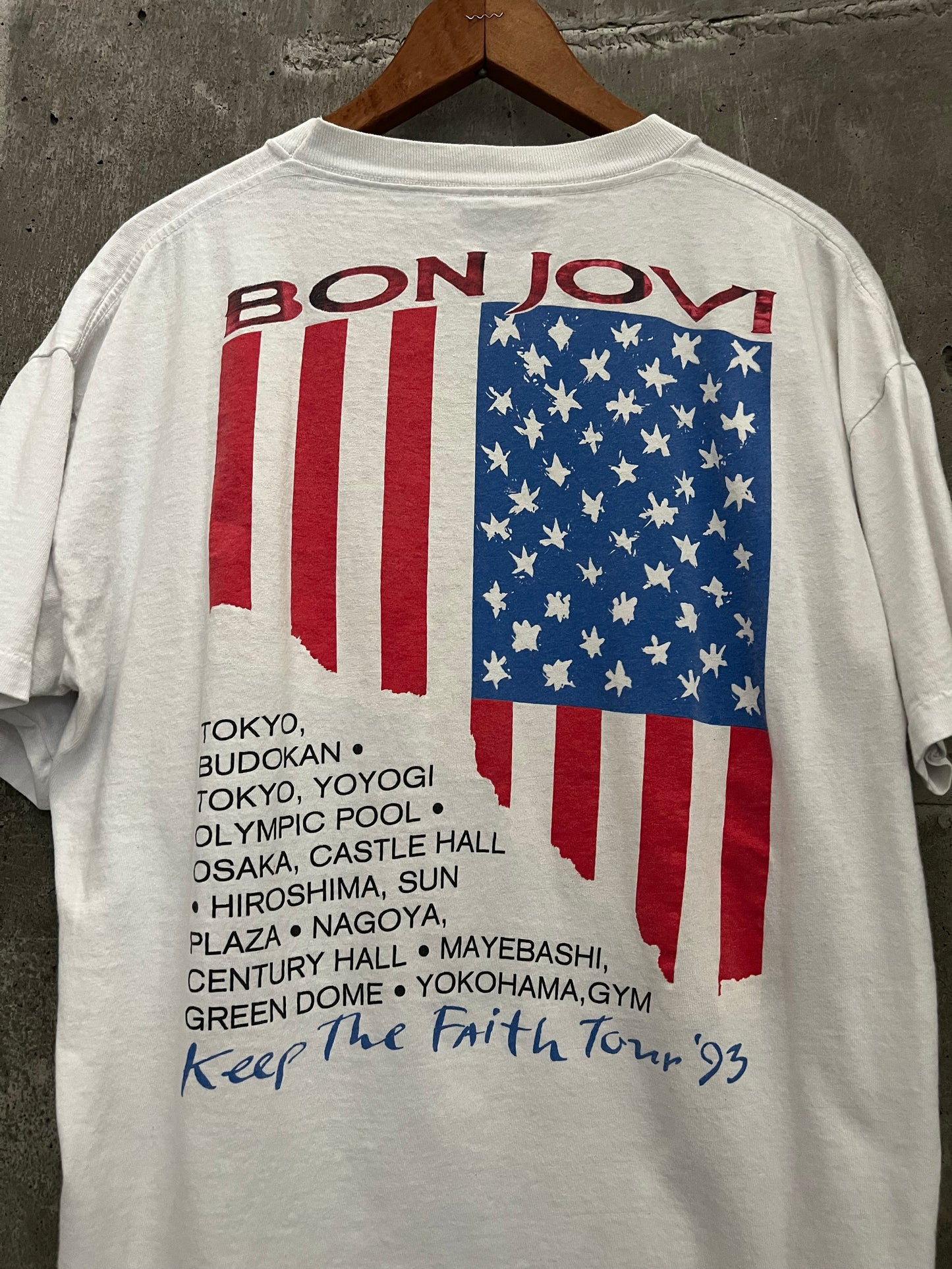 1993 Bon Jovi band tee (L)